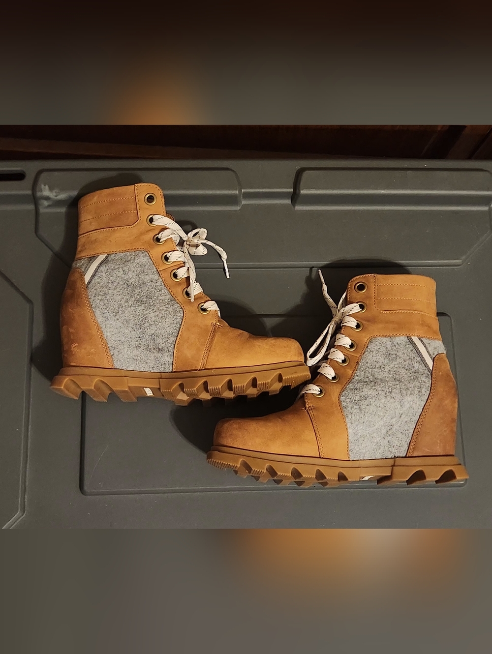 Sorel Women's Joan of Arctic Wedge III Lexie Boots